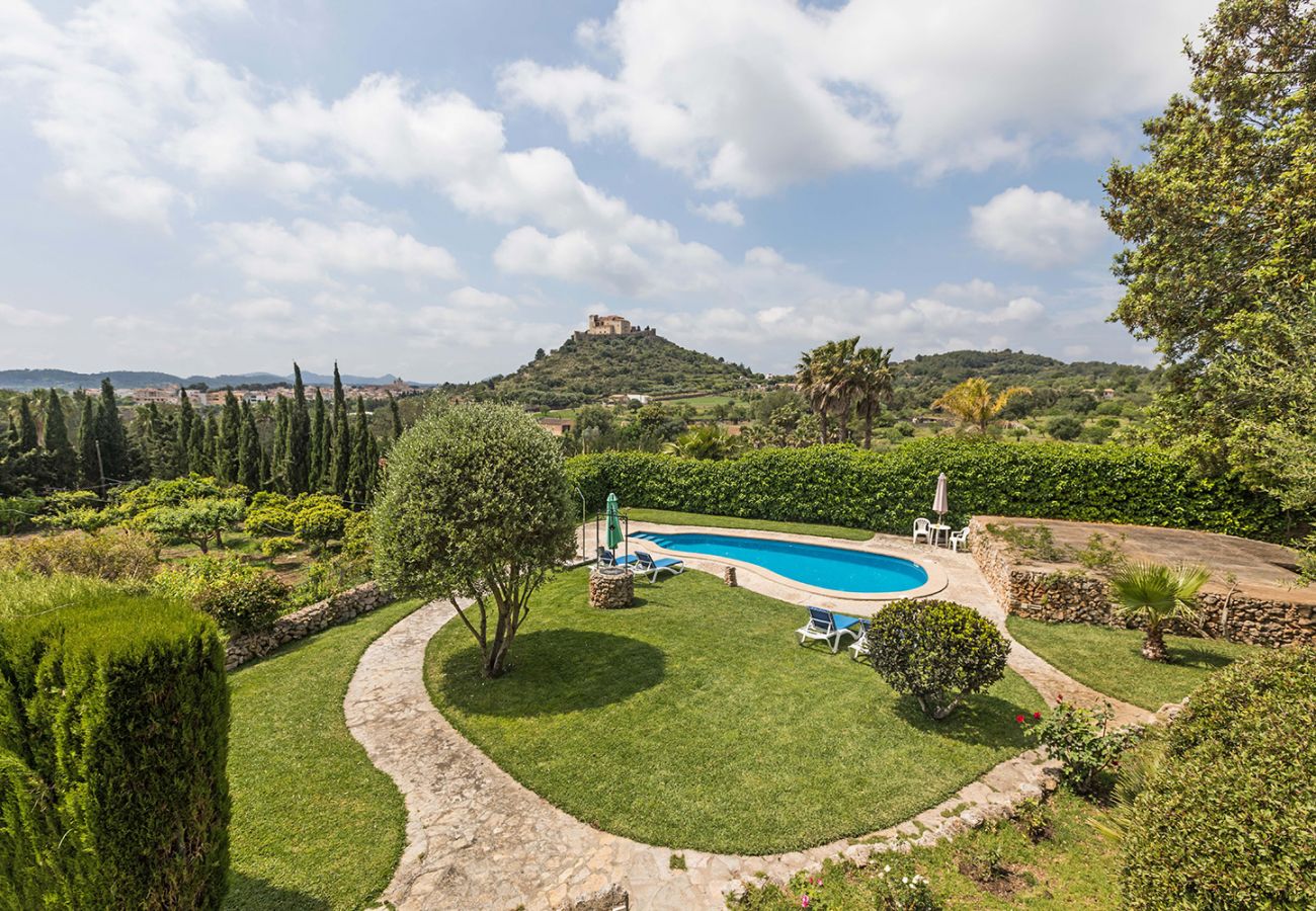 Garten und Aussicht von der Finca Casa Petita bei Artà